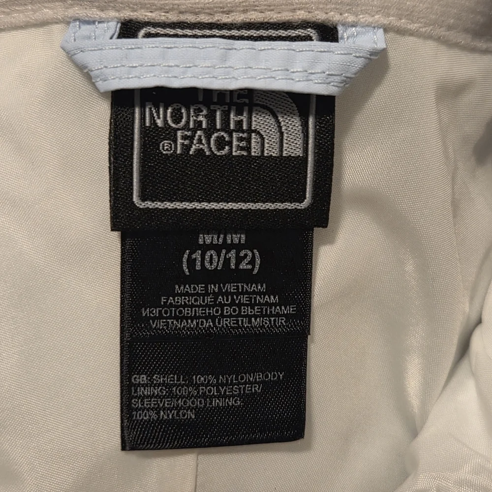 The North Face Girls size 10/12 HyVent Shell Rain Windbreaker hood Jacket.